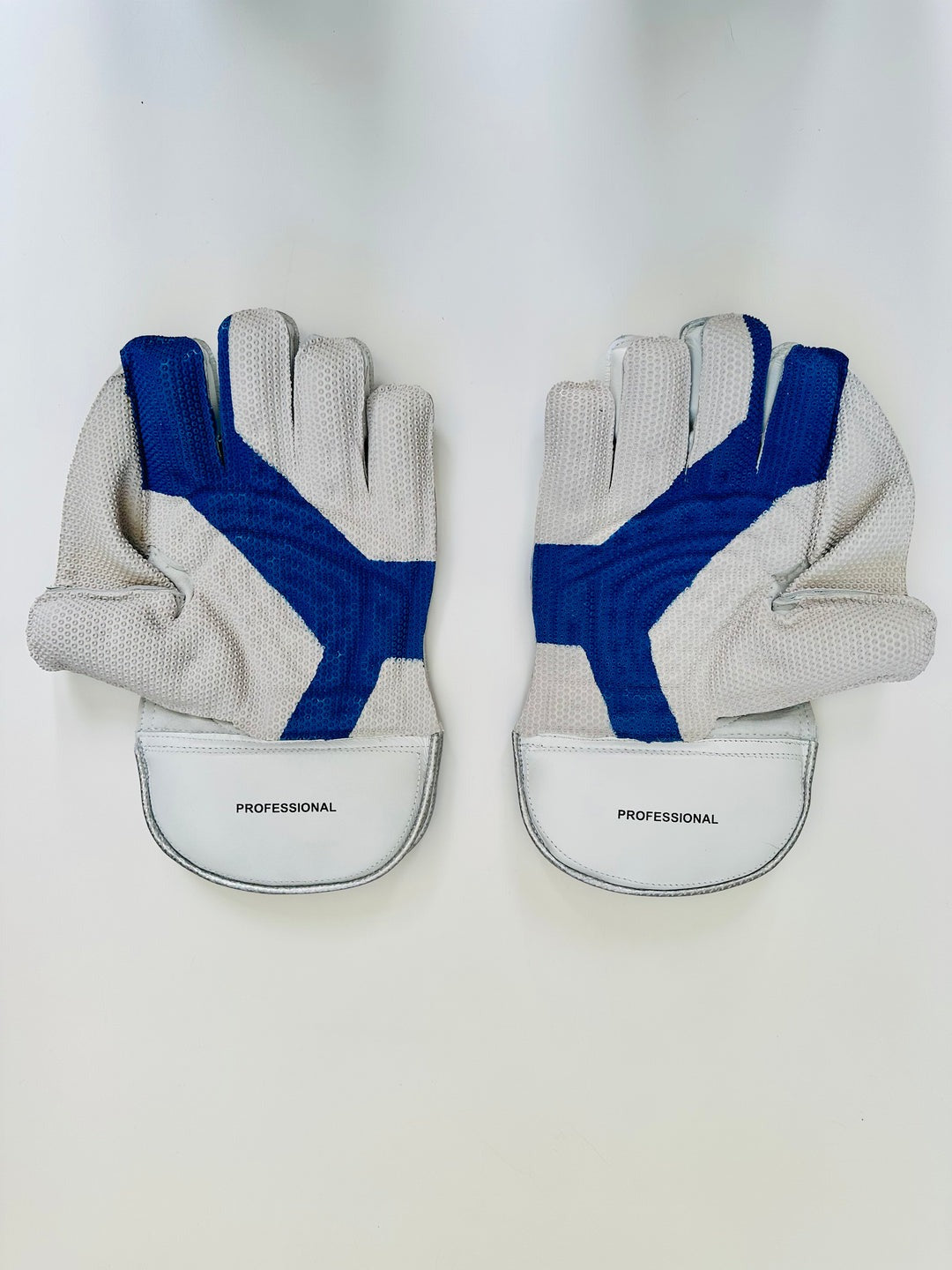 SS Professional Wicket Keeping Gloves