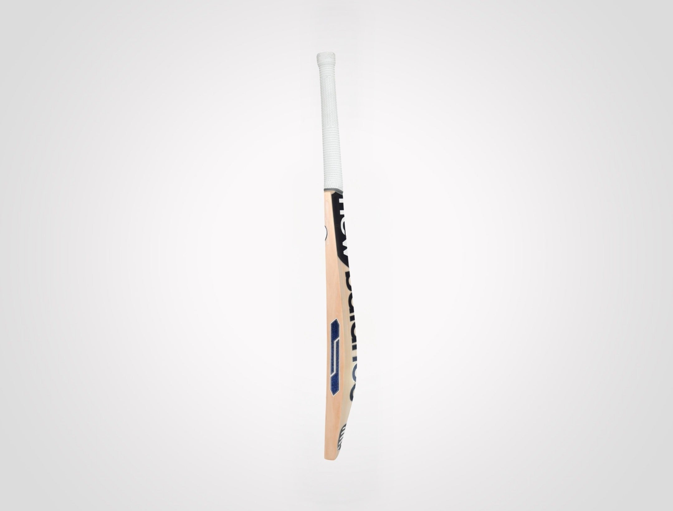 New Balance DC 900i Max Grade English WIllow Cricket Bat