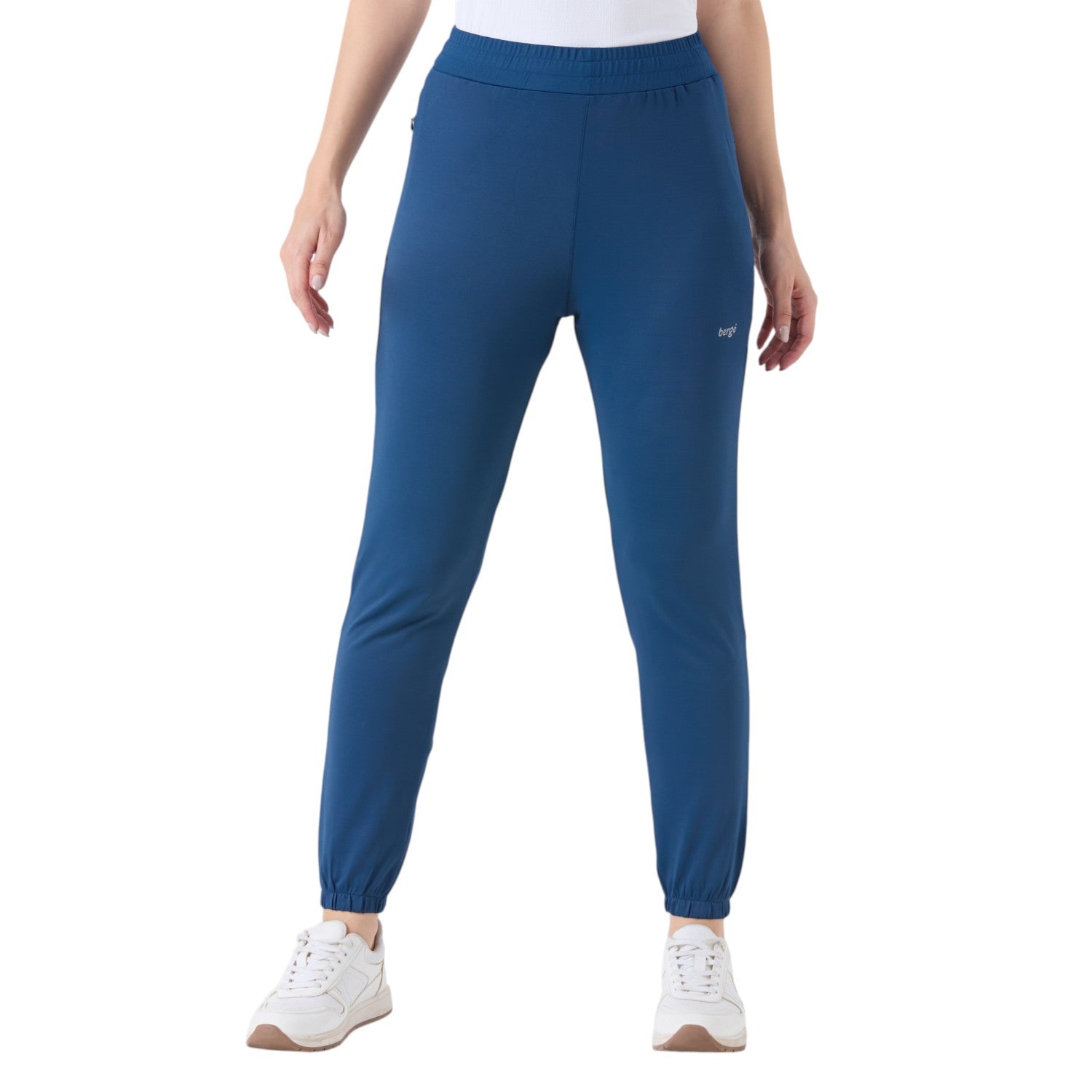 Berge Women Joggers 2176