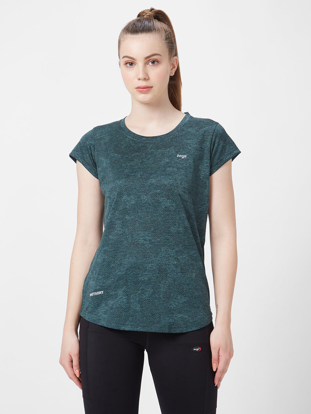 Berge Women T-Shirts 8131