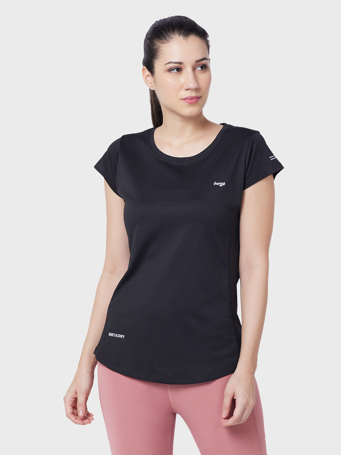 Berge Women T-Shirts 8137