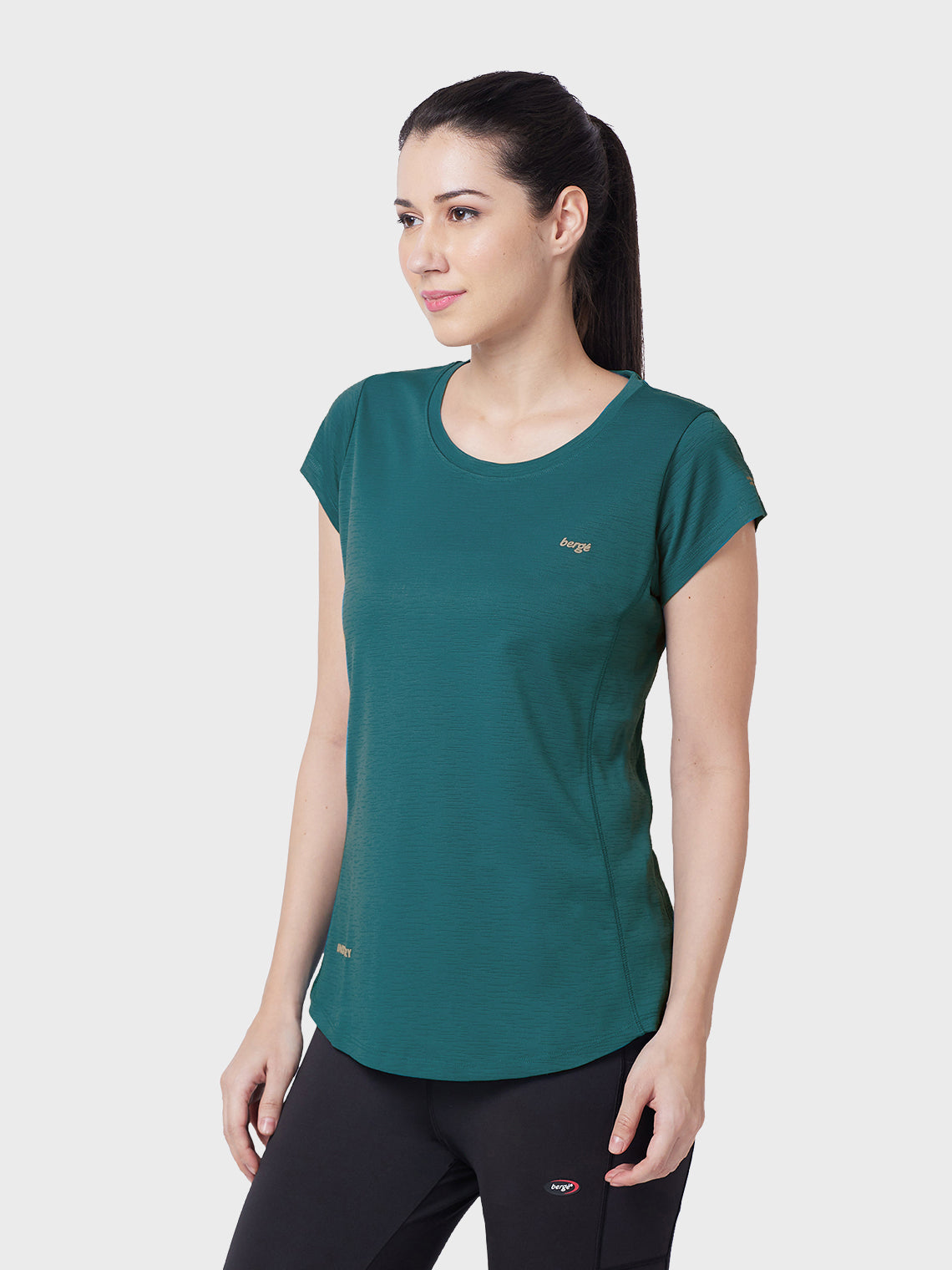 Berge Women T-Shirts 8137
