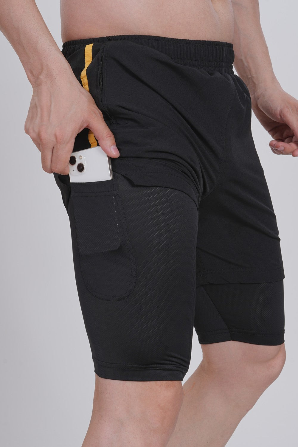 4u Men's Shorts 7095