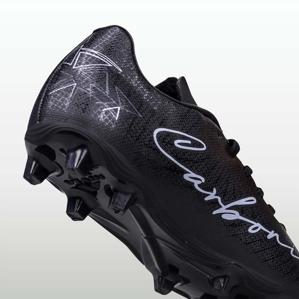 Studs and sole plate of the Nivia Carbonite 7.0 football boots