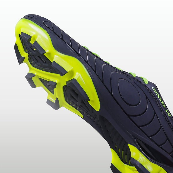 Heel and back view of the Nivia Dominator 2.0 football shoes