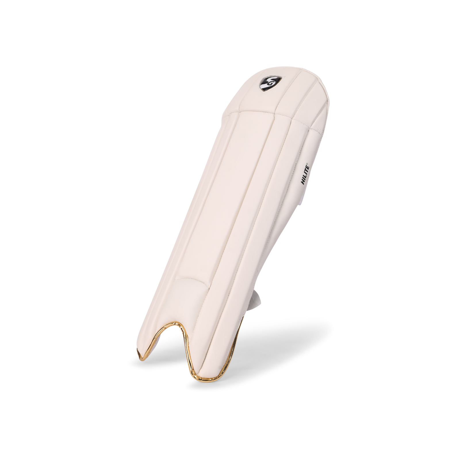 Knee roll and comfortable fit of the SG Hilite wicket keeping pads