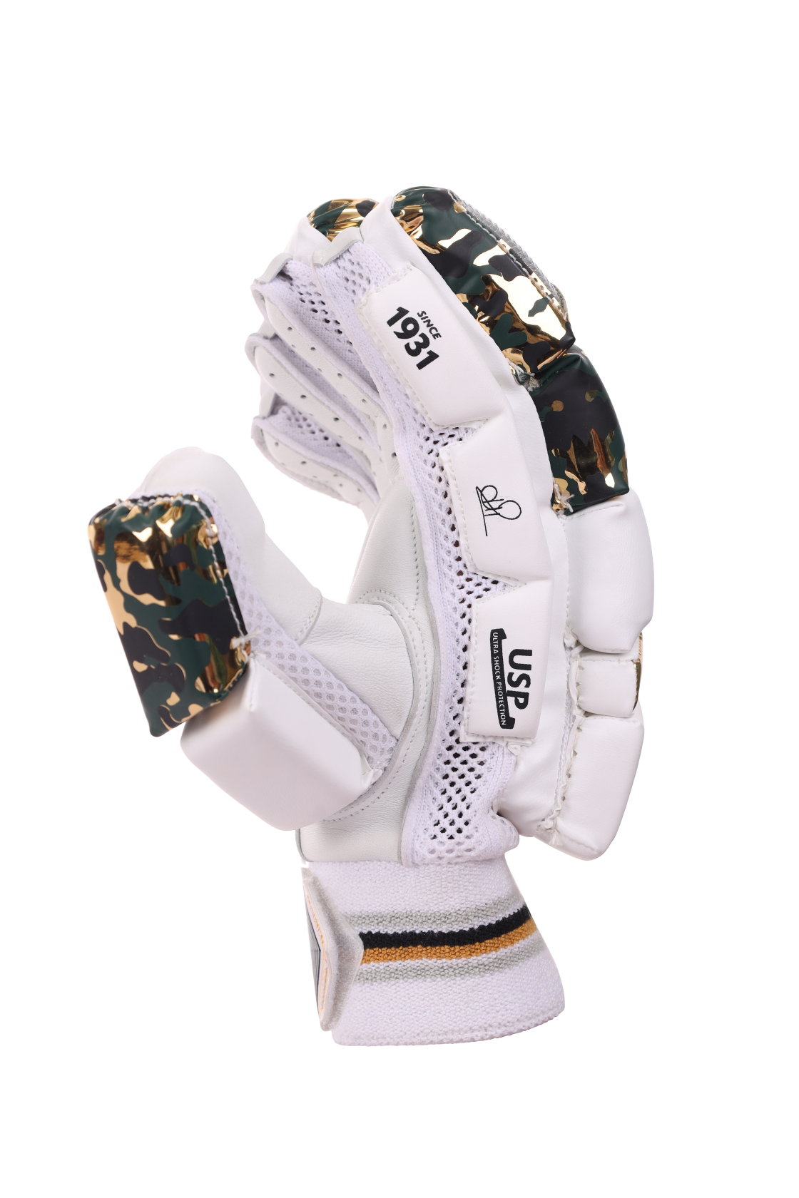 Thumb section close-up of the SG HP Lite cricket gloves
