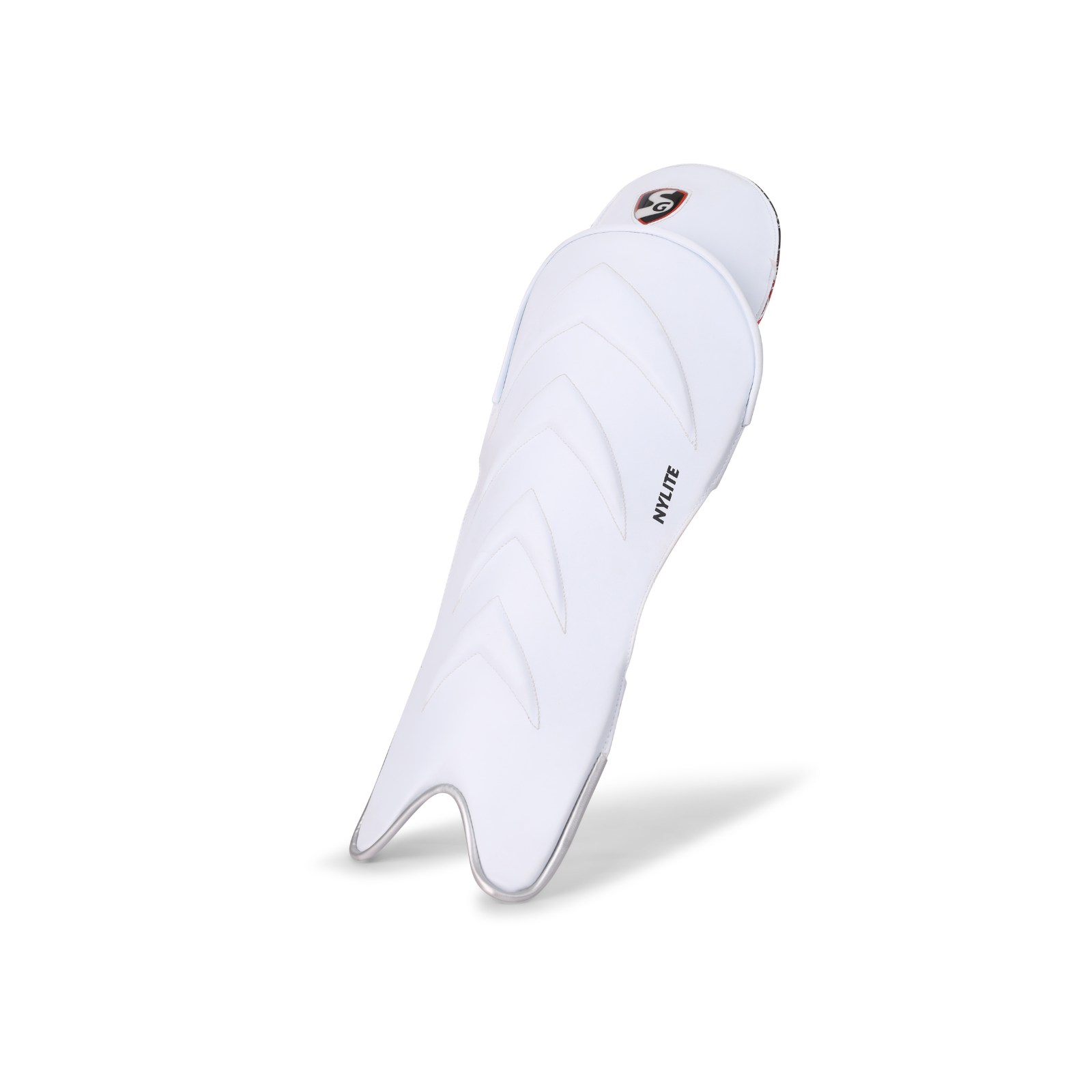 Knee roll and comfortable fit of the SG Nylite wicket keeping pads