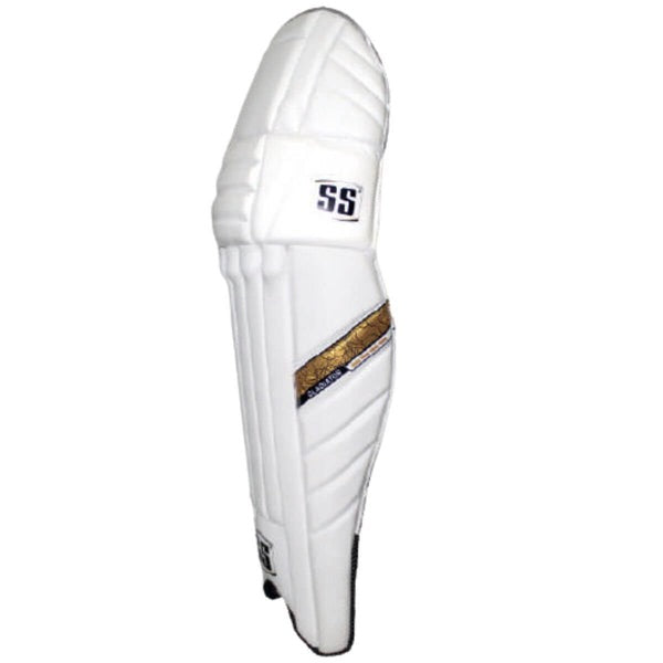 Straps and lightweight fit of the SS Gladiator batting leg guards