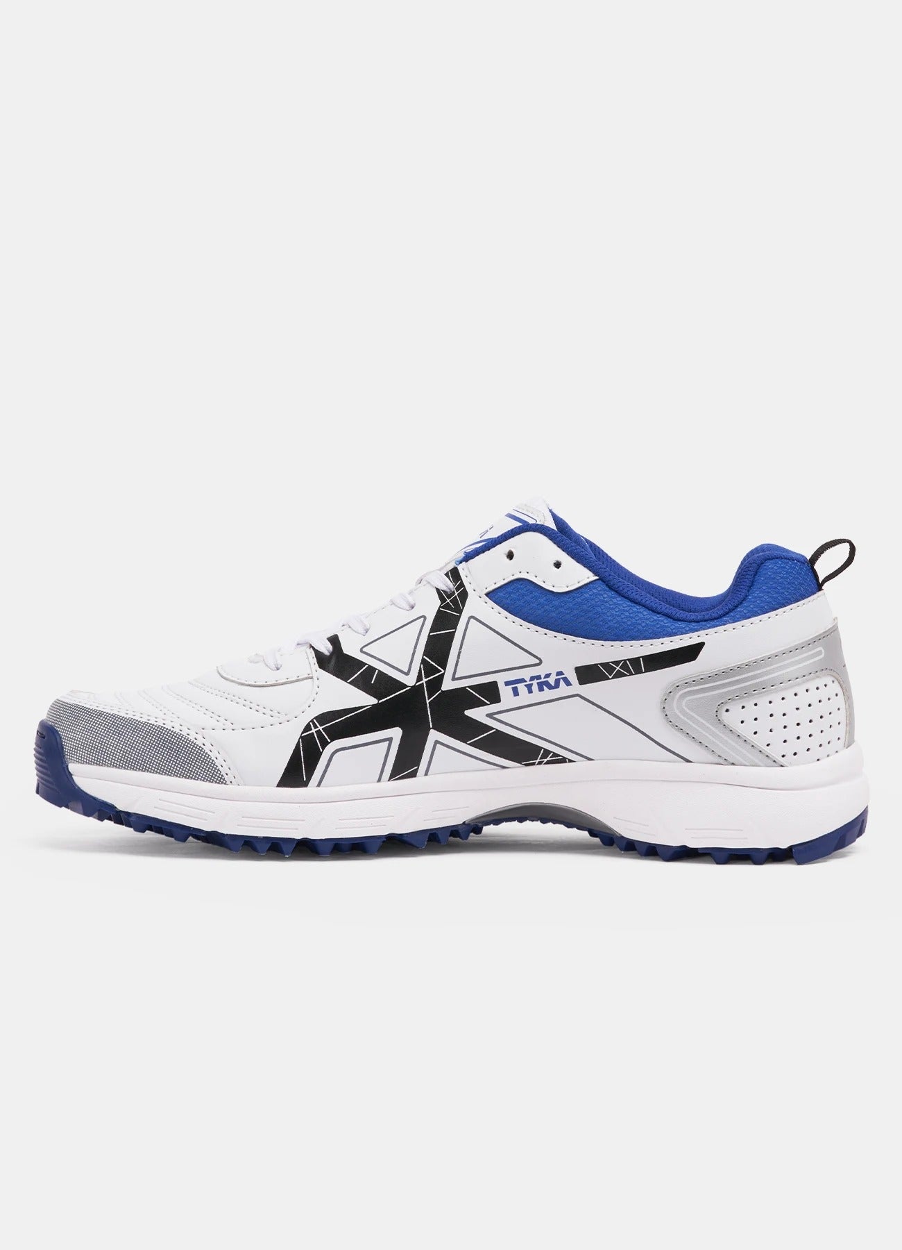 Tyka Stunner 160 Senior Cricket Shoes with white color and blue and grey accents, featuring a rubber stud sole.