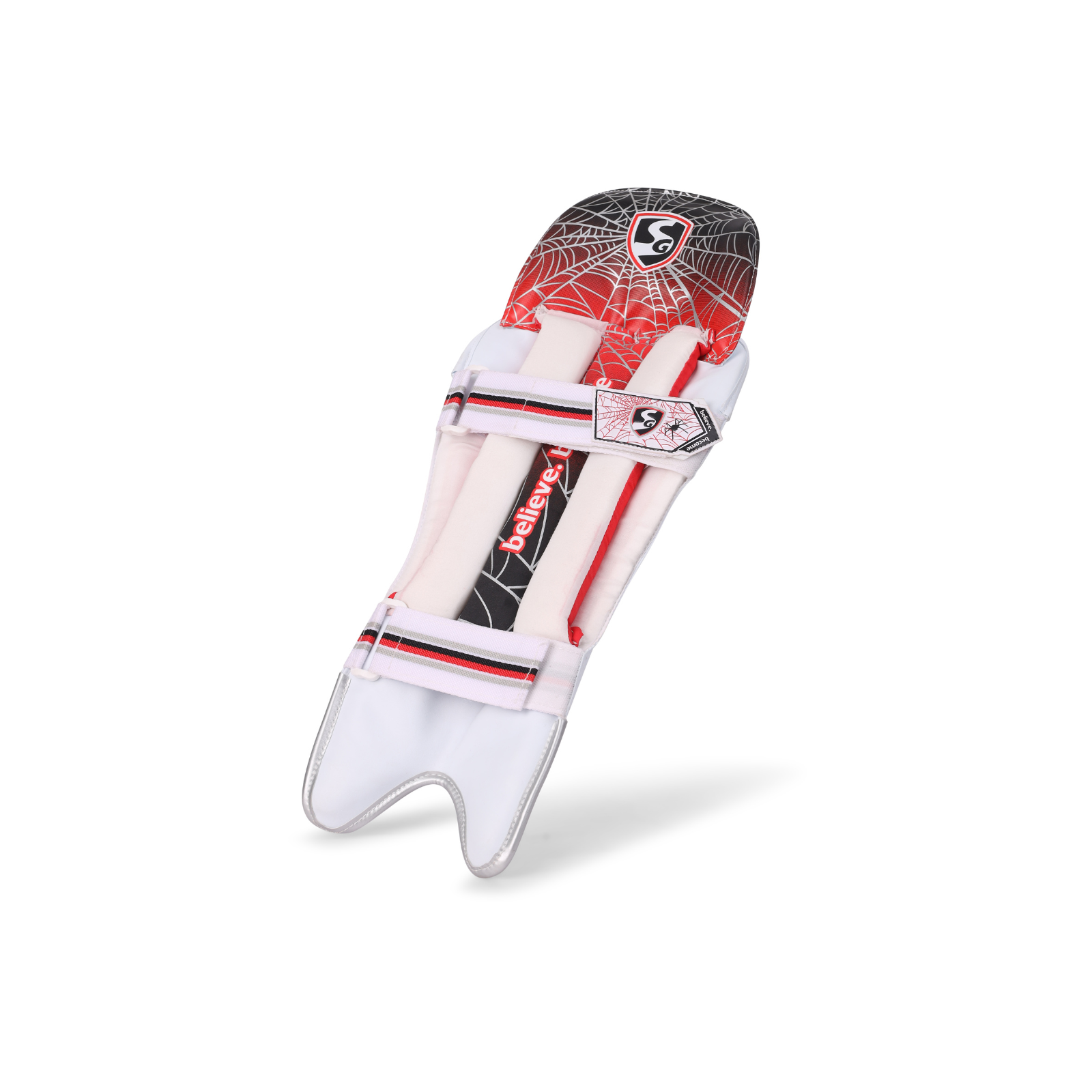 Wicket keeper wearing the SG Nylite keeping pads during a practice session